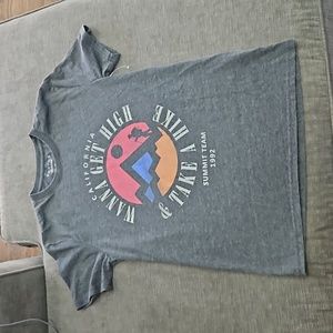 💥50% sale💥California "wanna get high & take a hike" S #b765